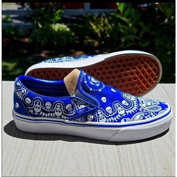 Vans Classic slip on bandana skulls true blue true white. RARE DISPLAY NEWnobox - Picture 6 of 14